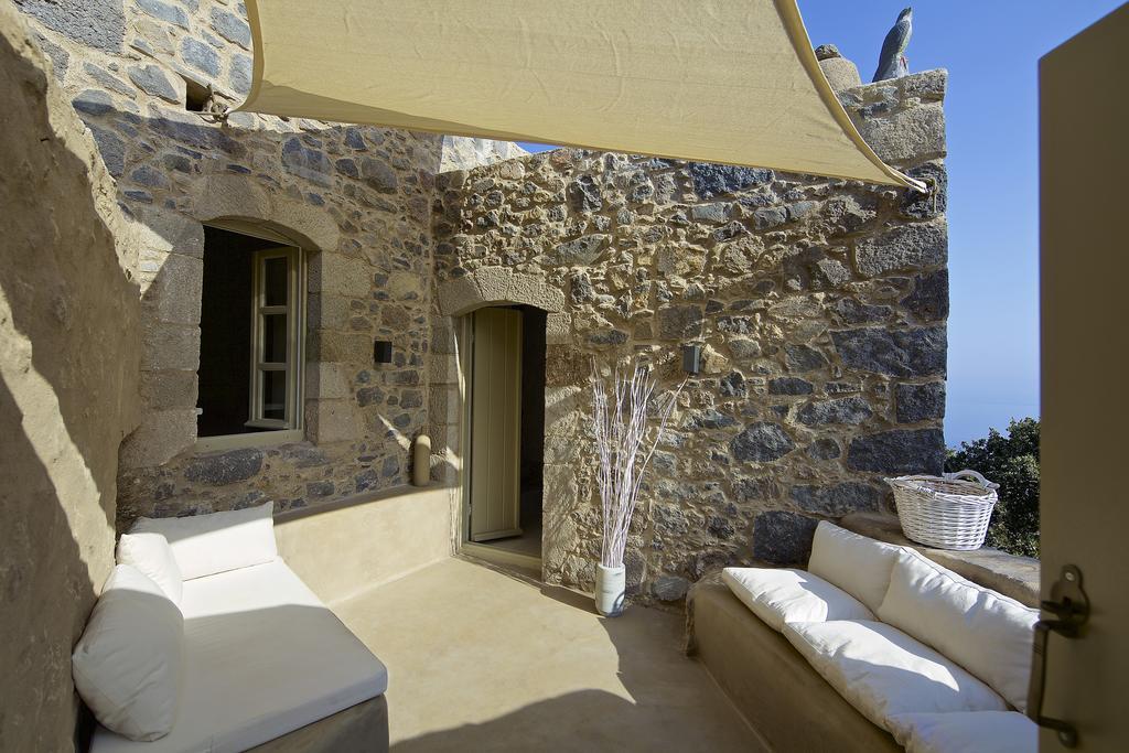 Melanopetra Boutique Apartments Emporeiós 部屋 写真