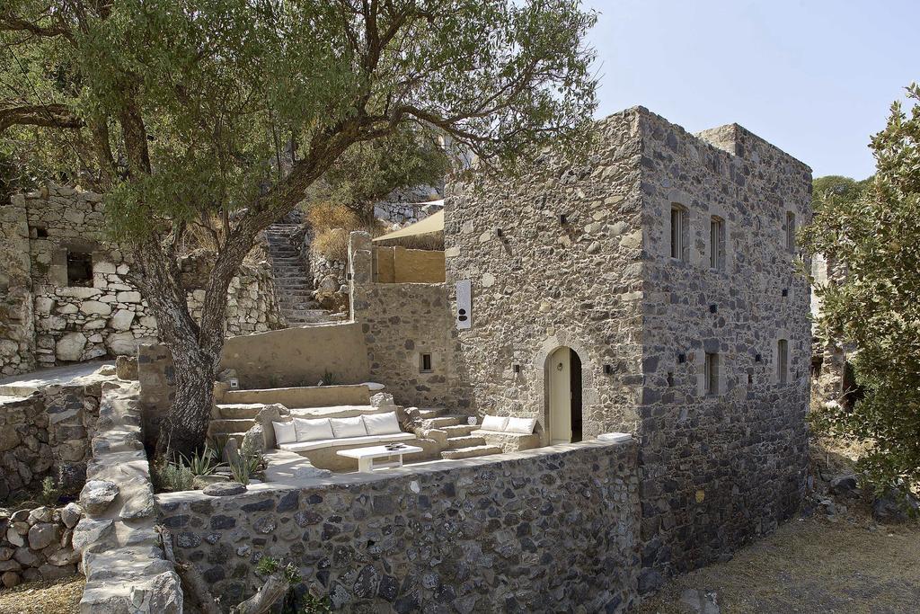 Melanopetra Boutique Apartments Emporeiós エクステリア 写真